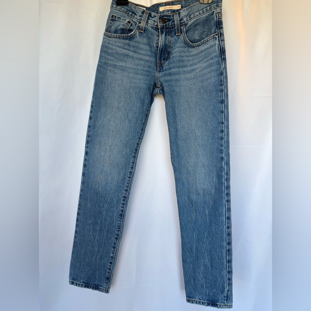 Levi's Women's Midi Straight Leg Blue Jeans size 24